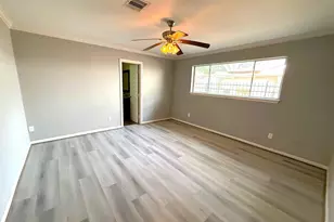 8814 Stroud Dr, Houston, TX 77036 - Photo 8