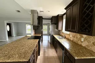 8814 Stroud Dr, Houston, TX 77036 - Photo 6