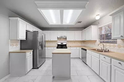 3321 Sapling Oak Drive, Houston, TX 77082 - Photo 10