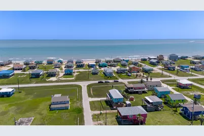 610 Surf Drive, Surfside Beach, TX 77541 - Photo 24