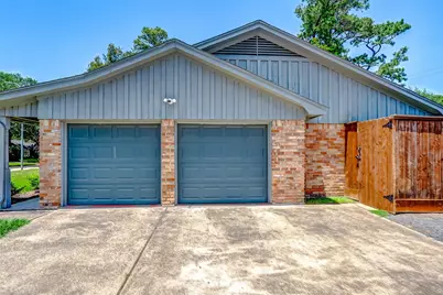 1202 Shadeland Drive, Houston, TX 77043 - Photo 18