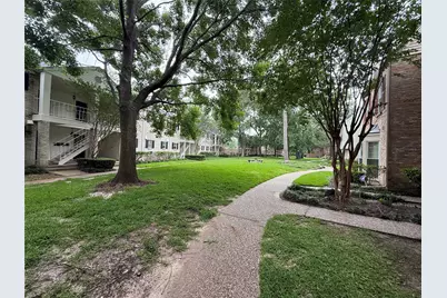 13022 Trail Hollow Drive #3022, Houston, TX 77079 - Photo 16
