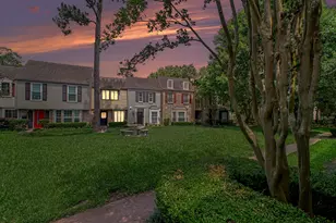 13022 Trail Hollow Dr, Houston, TX 77079 - Photo 4