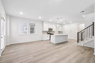 5929 Garnet Rdg Dr, Houston, TX 77092 - Photo 10