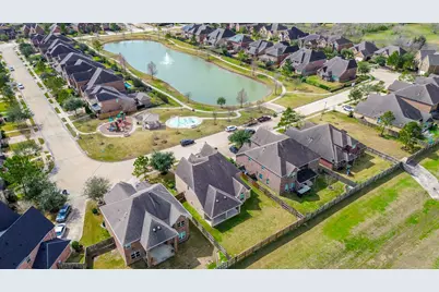 8407 Rocky Bend Lane, Pearland, TX 77584 - Photo 36