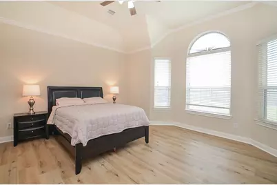 8407 Rocky Bend Lane, Pearland, TX 77584 - Photo 14