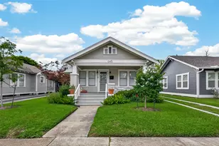 645 E 14th St, Houston, TX 77008 - Photo 1