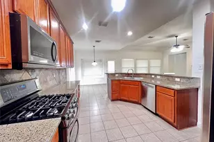 11011 Christmas Fern St, Houston, TX 77064 - Photo 12