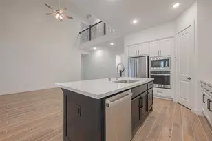 235 Sky Top Dr, Montgomery, TX 77316 - Photo 14