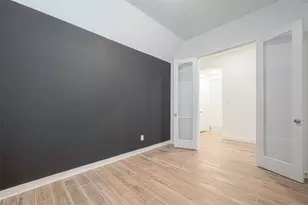 235 Sky Top Dr, Montgomery, TX 77316 - Photo 4