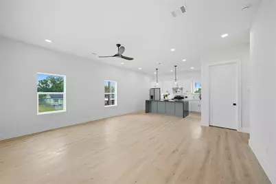 4749 Wilmington Street #A, Houston, TX 77033 - Photo 4