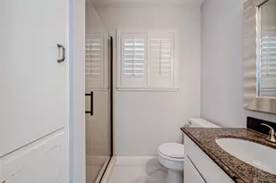 4506 Mimosa Dr, Bellaire, TX 77401 - Photo 38