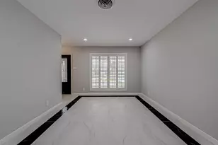 4506 Mimosa Dr, Bellaire, TX 77401 - Photo 8