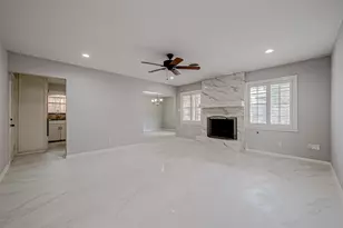 4506 Mimosa Dr, Bellaire, TX 77401 - Photo 12