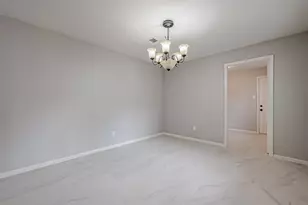 4506 Mimosa Dr, Bellaire, TX 77401 - Photo 30