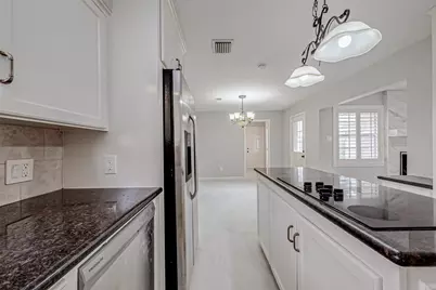 4506 Mimosa Drive, Bellaire, TX 77401 - Photo 26