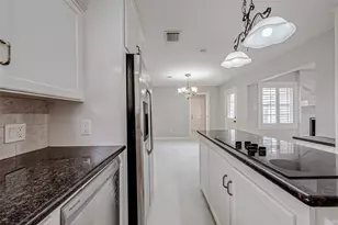 4506 Mimosa Dr, Bellaire, TX 77401 - Photo 26