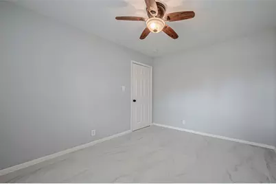 4506 Mimosa Drive, Bellaire, TX 77401 - Photo 32