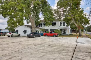 158 E Colorado, La Grange, TX 78945 - Photo 10