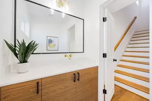 2814 Mills St, Houston, TX 77026 - Photo 10