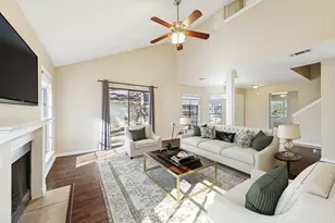 22 Camberwell Ct, The Woodlands, TX 77380 - Photo 6