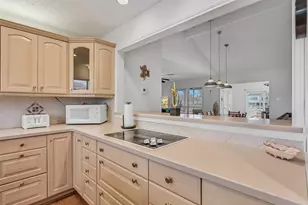 3512 Muscatee Cir, Galveston, TX 77554 - Photo 26