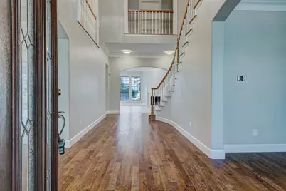3202 Oakland Drive, Sugar Land, TX 77479 - Photo 4