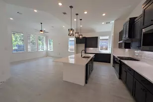 18075 Brennie Bird Ln, Conroe, TX 77302 - Photo 4