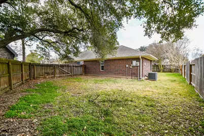 10919 Rustling Winds Drive, Houston, TX 77064 - Photo 20