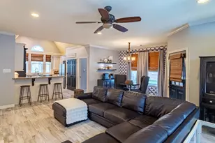 14706 Sandy Creek Dr, Houston, TX 77070 - Photo 18