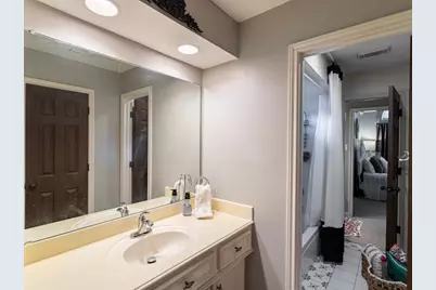 14706 Sandy Creek Drive, Houston, TX 77070 - Photo 34