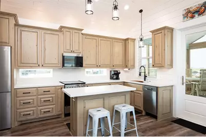 1185 Mabry Street, Gilchrist, TX 77617 - Photo 40