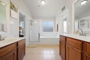 25707 Crisp Spring Ln, Spring, TX 77373 - Photo 8