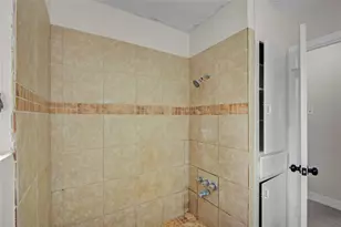 7329 Gleason Rd, Houston, TX 77016 - Photo 18