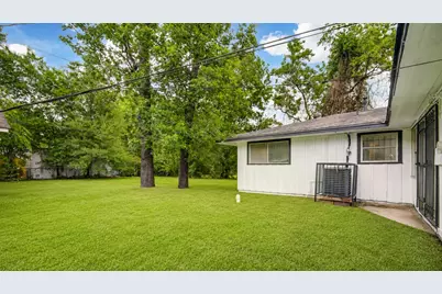 7329 Gleason Road, Houston, TX 77016 - Photo 24
