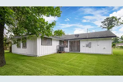 7329 Gleason Road, Houston, TX 77016 - Photo 22