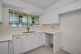 7329 Gleason Rd, Houston, TX 77016 - Photo 10