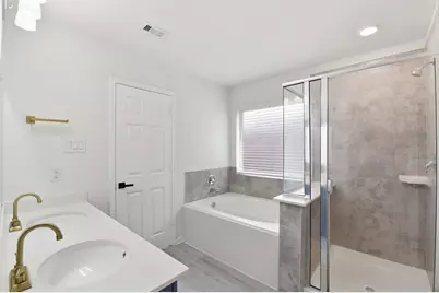 10433 Russell Pines Drive, Rosharon, TX 77583 - Photo 20