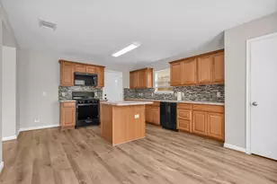 29515 Legends Stone Dr, Spring, TX 77386 - Photo 8