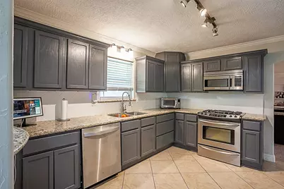 120 Mayflower Street, Bridge City, TX 77611 - Photo 10