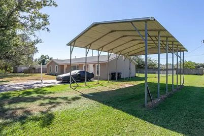 120 Mayflower Street, Bridge City, TX 77611 - Photo 2