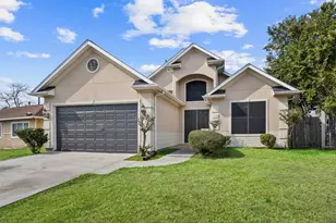 2305 Huntington Dr, Pasadena, TX 77506 - Photo 2