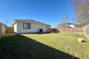 8225 Gladstone St, Houston, TX 77051 - Photo 4
