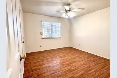 8225 Gladstone Street, Houston, TX 77051 - Photo 16