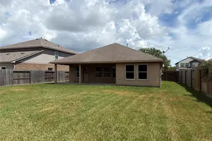 7118 Sunrise Dr, Hitchcock, TX 77563 - Photo 8