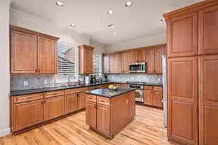 6511 Taggart St, Houston, TX 77007 - Photo 18