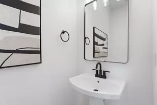 253-255 De Boll St, Houston, TX 77022 - Photo 8