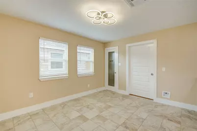 2306 19th Avenue N, Texas City, TX 77590 - Photo 32