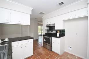 12350 Attlee Dr, Houston, TX 77077 - Photo 18