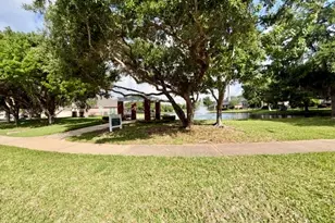 1810 Rippling Water Ct, Sugar Land, TX 77479 - Photo 42